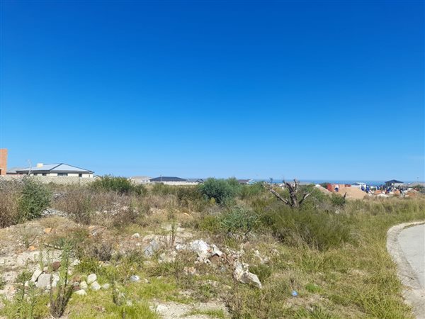605 m² Land available in Fountains Estate