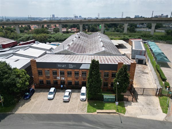 3331  m² Industrial space in Isando