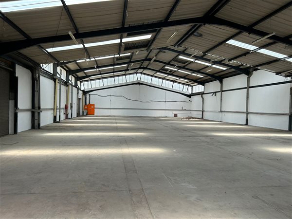 1 146  m² Industrial space