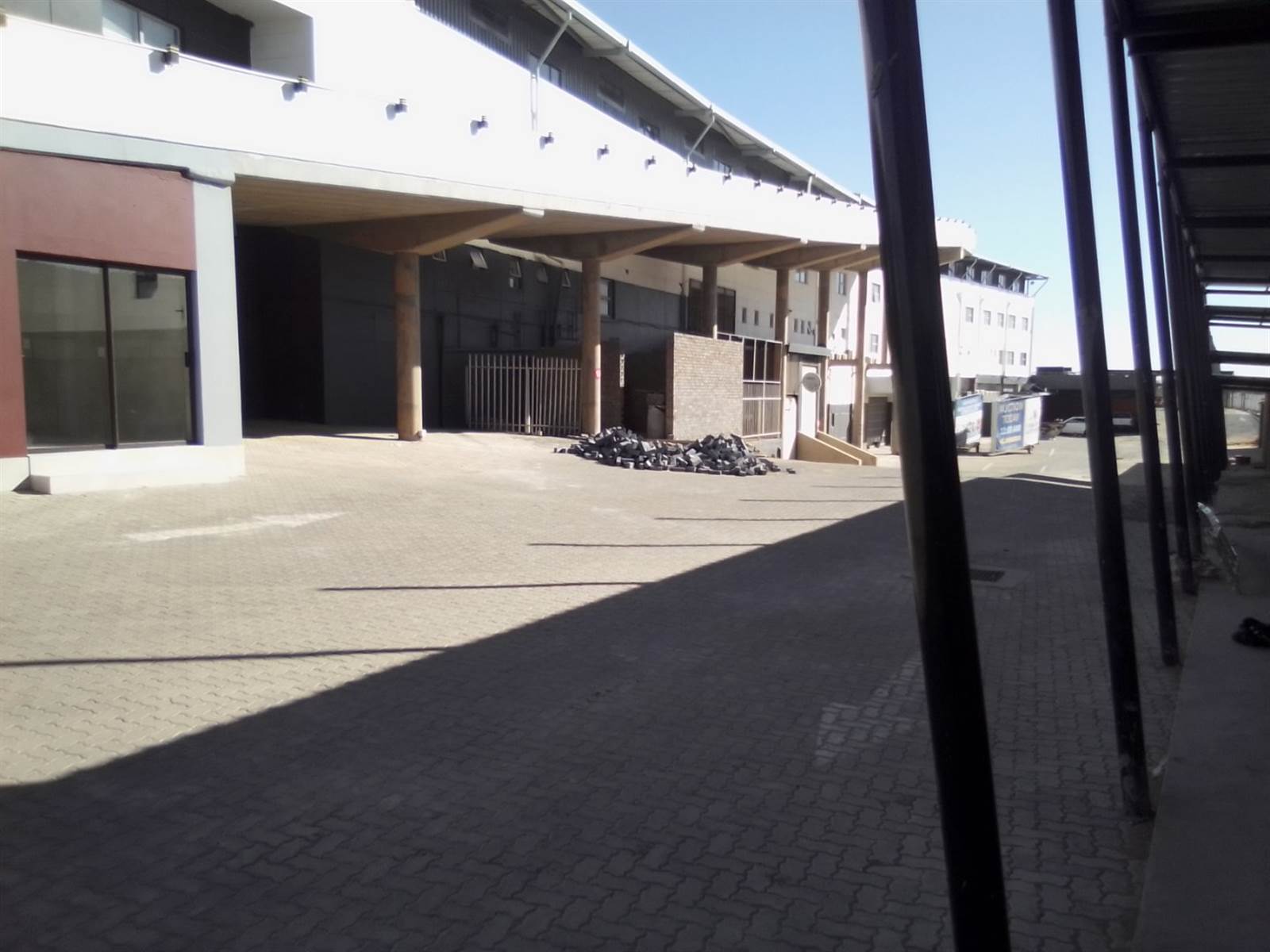 Commercial space in Randjesfontein photo number 7