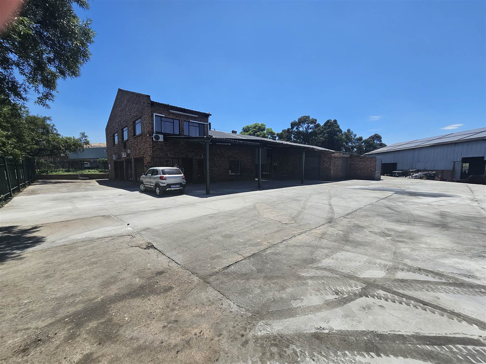 818  m² Industrial space in Benoni South photo number 2