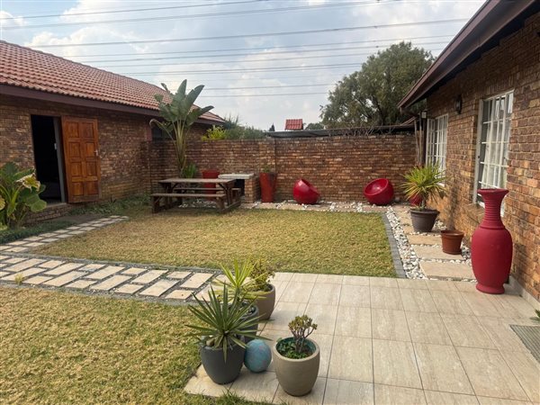 3 Bedroom Townhouse