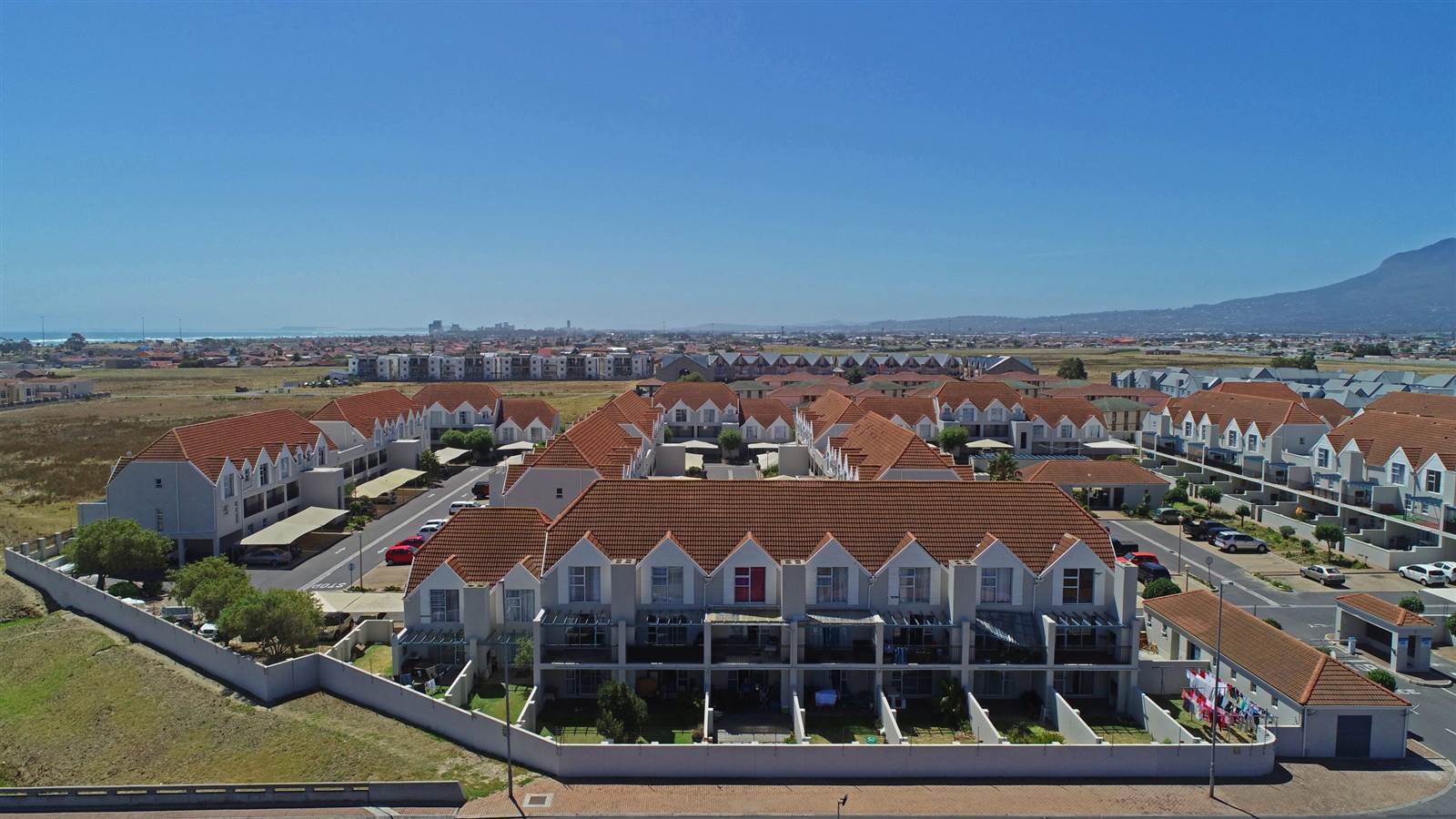 2 Bed Apartment in Gordons Bay Central photo number 19
