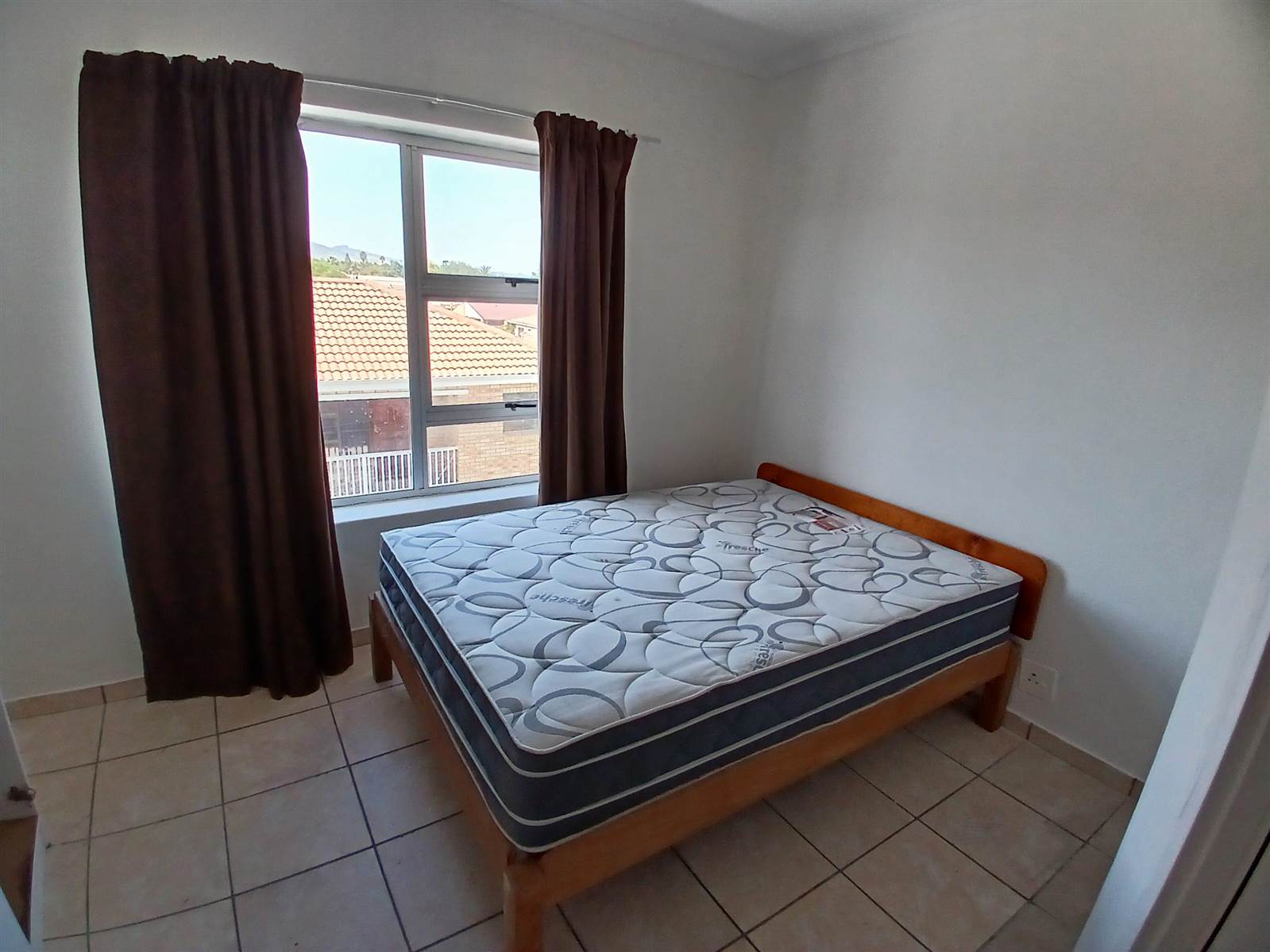 1 Bed Apartment in Protea Heights photo number 16