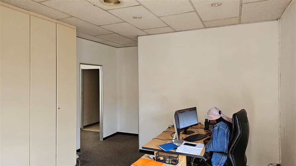 143  m² Office Space in Ferndale photo number 9