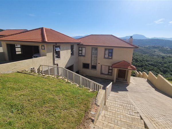 4 Bed House in Great Brak River