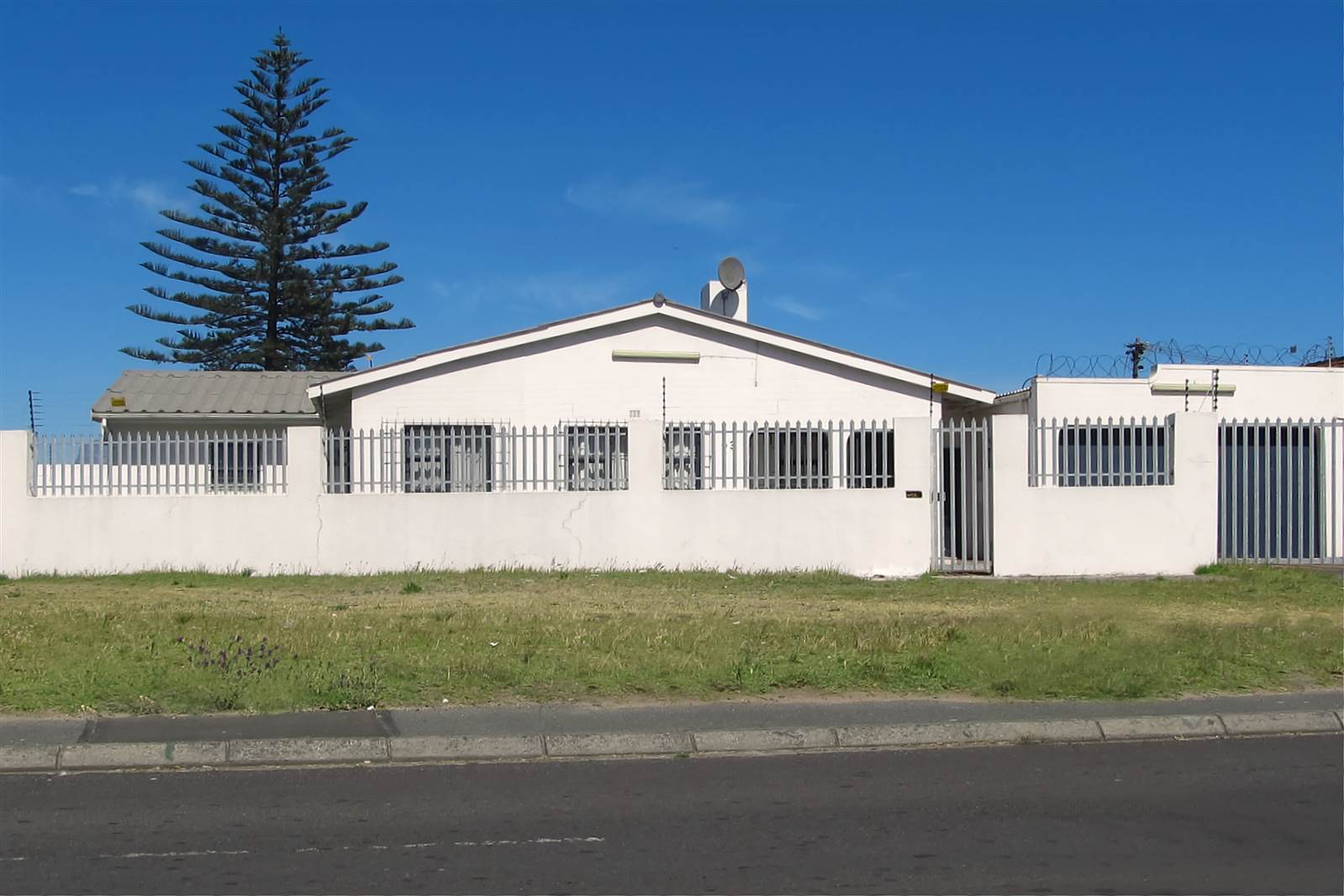 5 Bed House in Parow photo number 20