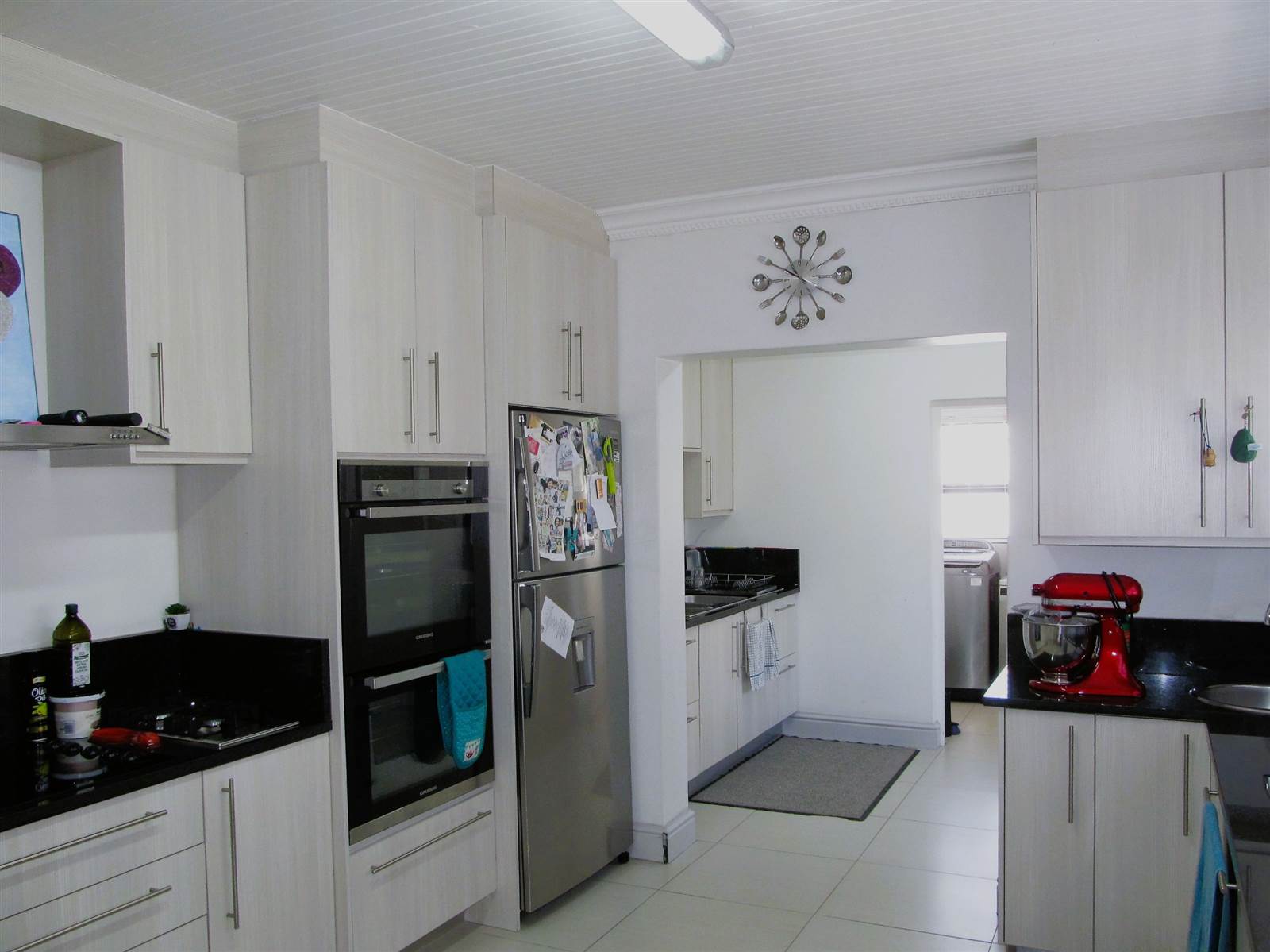5 Bed House in Parow photo number 9