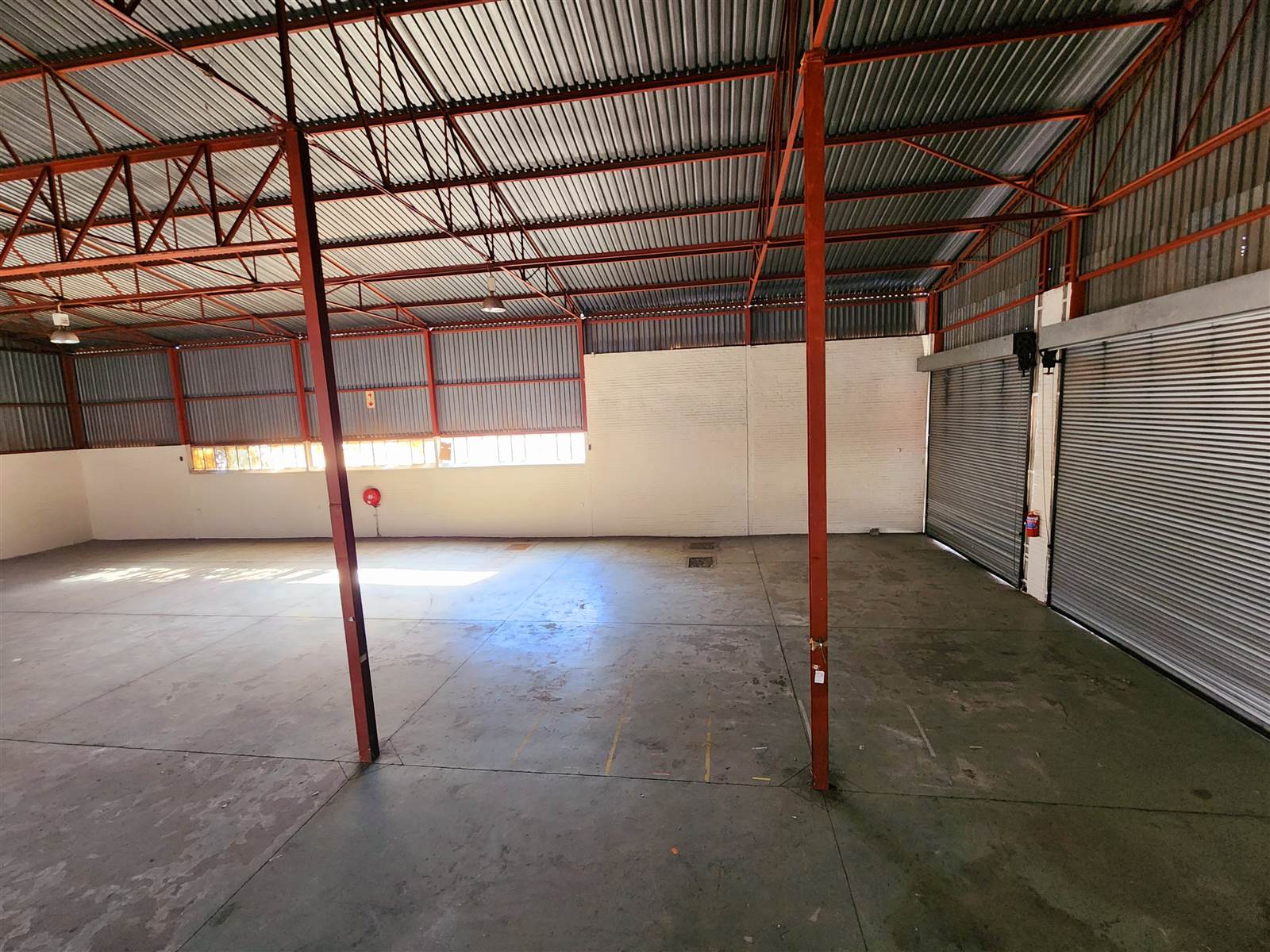 830  m² Commercial space in Ooseinde photo number 19