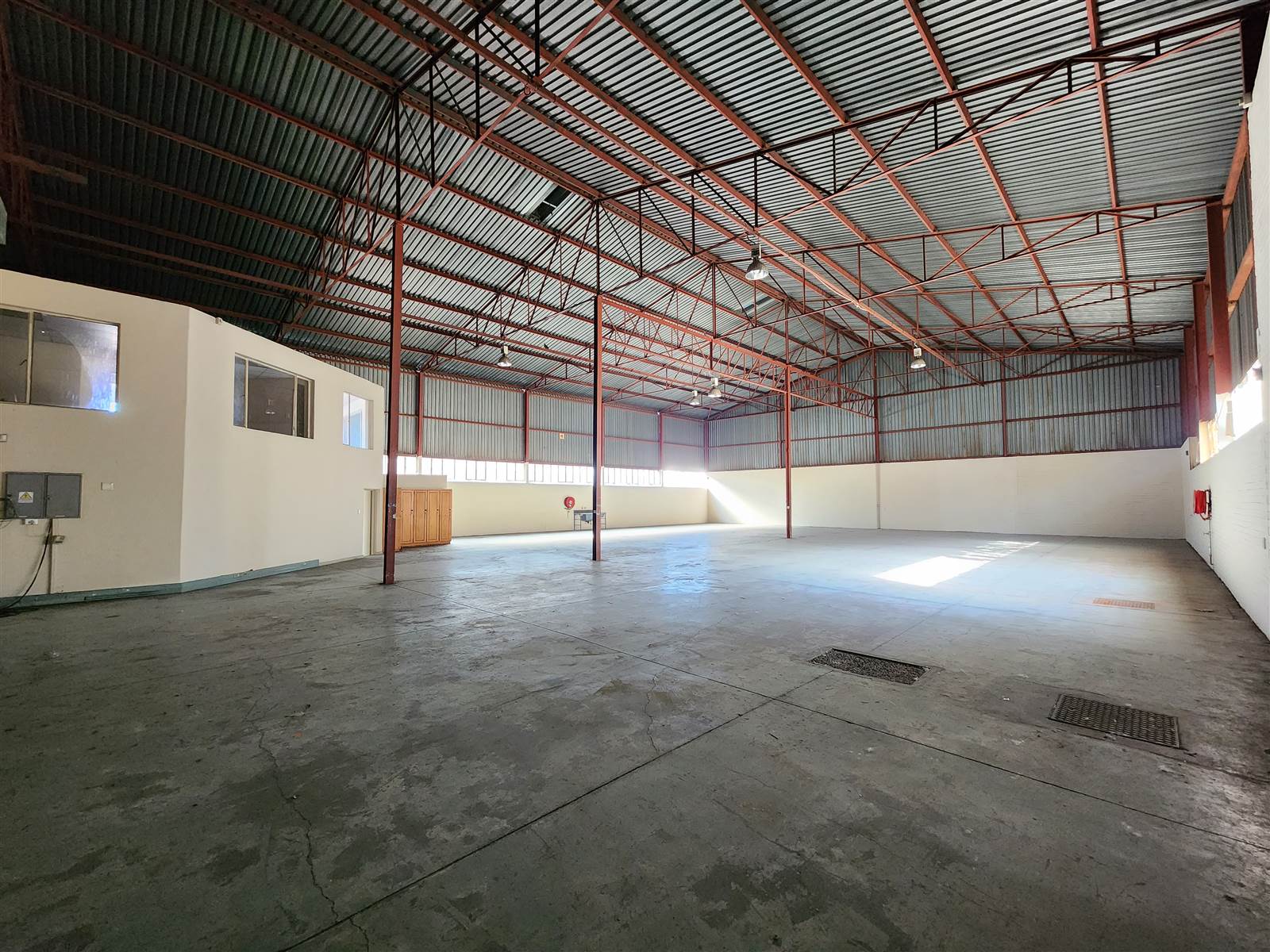 830  m² Commercial space in Ooseinde photo number 13