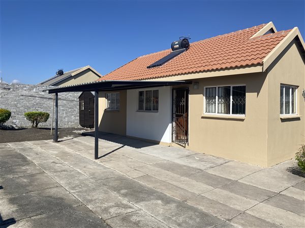3 Bedroom House 3 Bedroom House