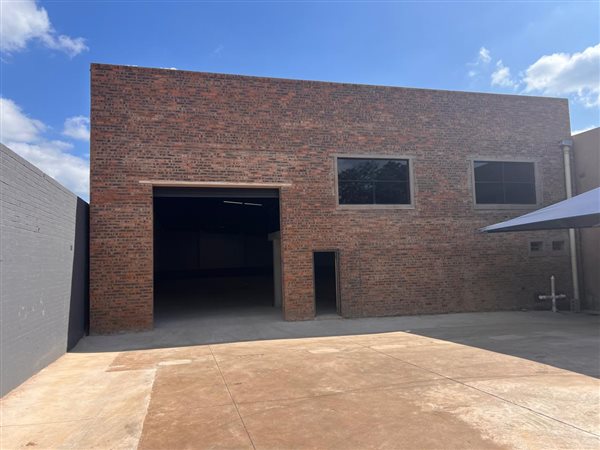 890  m² Commercial space in Pietermaritzburg Central