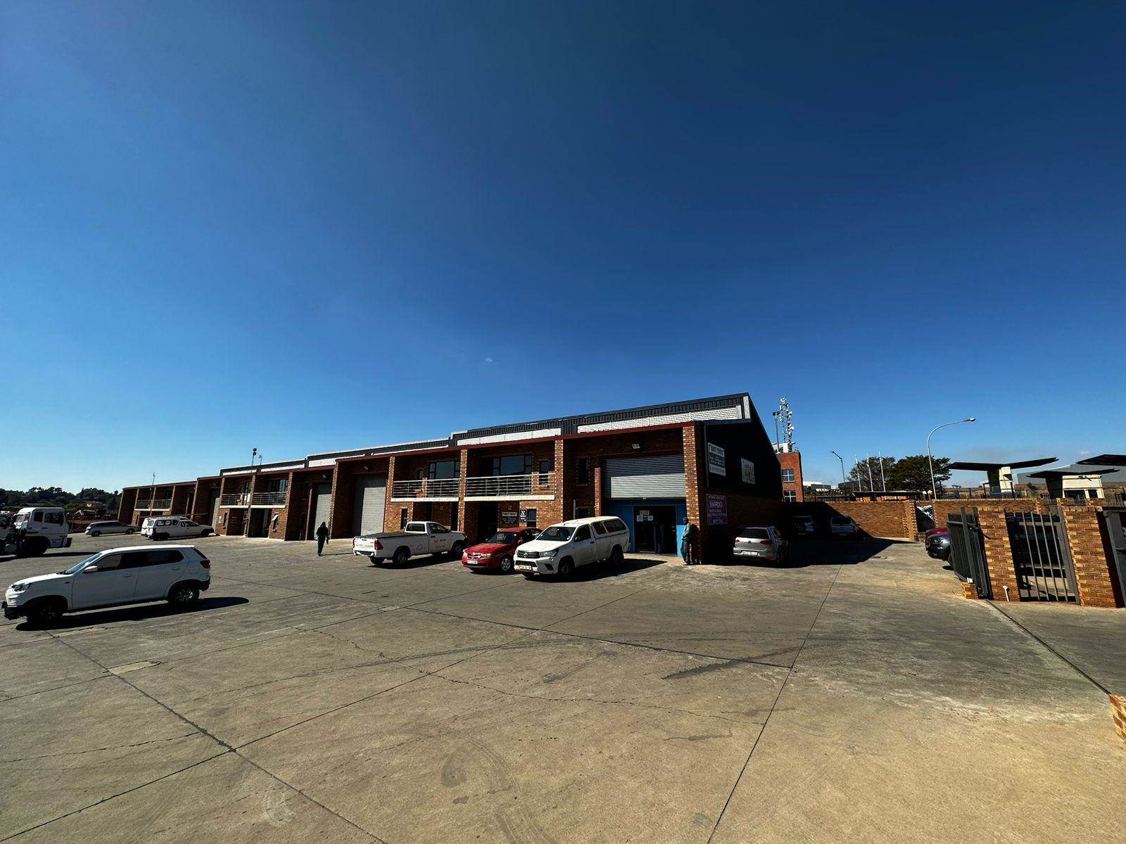 327  m² Industrial space in Clayville photo number 23