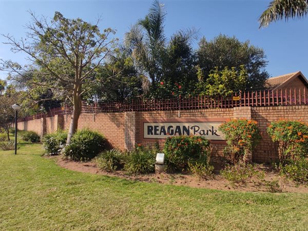 2 Bed Townhouse in Magalieskruin