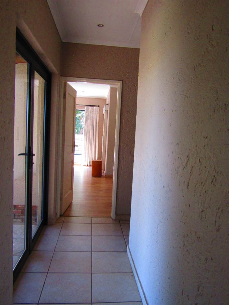3 Bed House in Witkoppen photo number 24