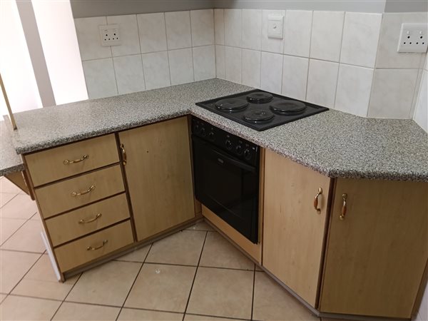 2 Bedroom Townhouse 2 Bedroom Townhouse