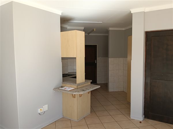 2 Bedroom Townhouse 2 Bedroom Townhouse