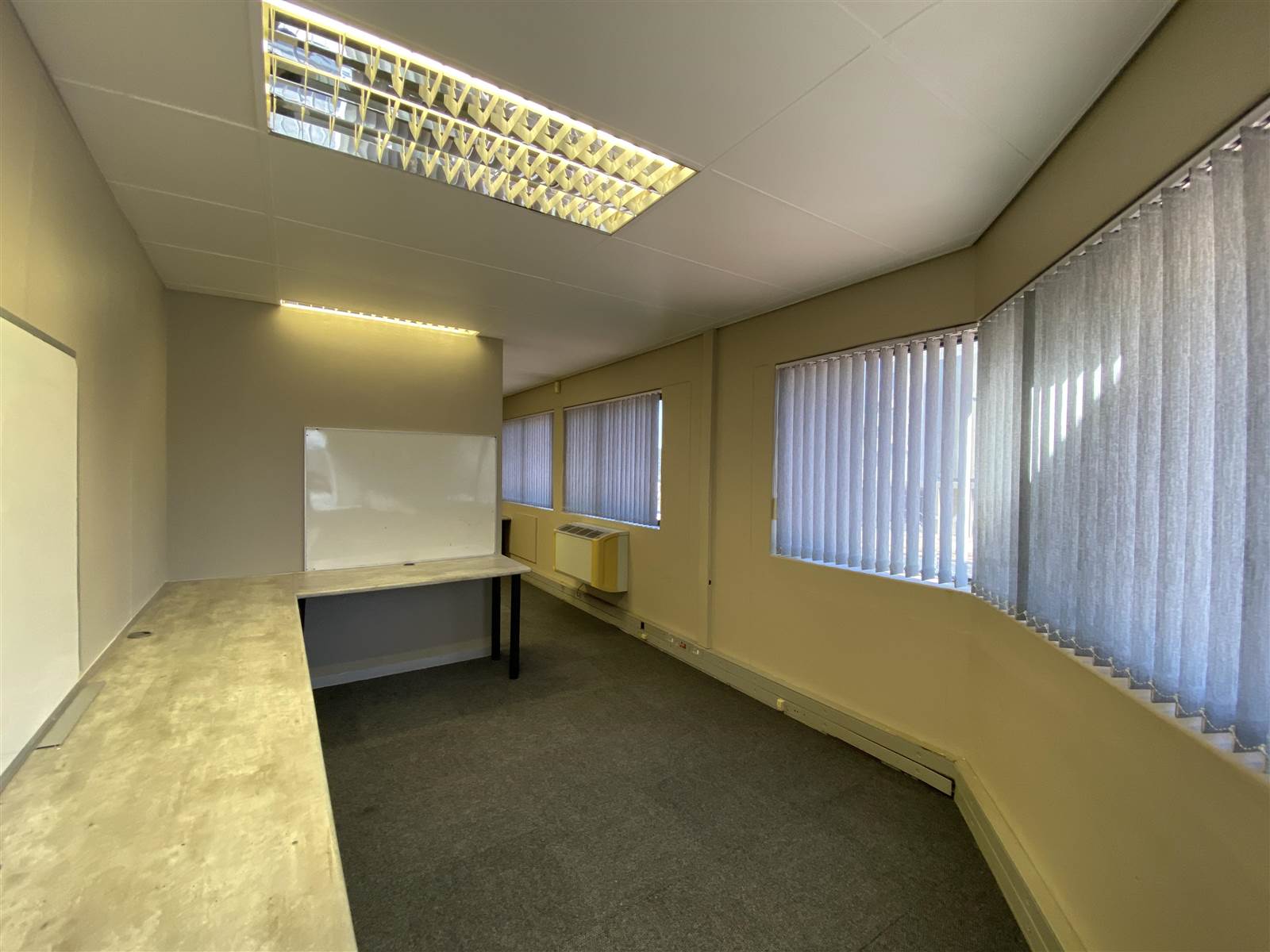 76  m² Commercial space in Tyger Valley photo number 15