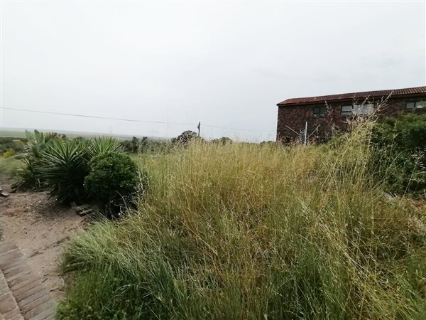 540 m² Land