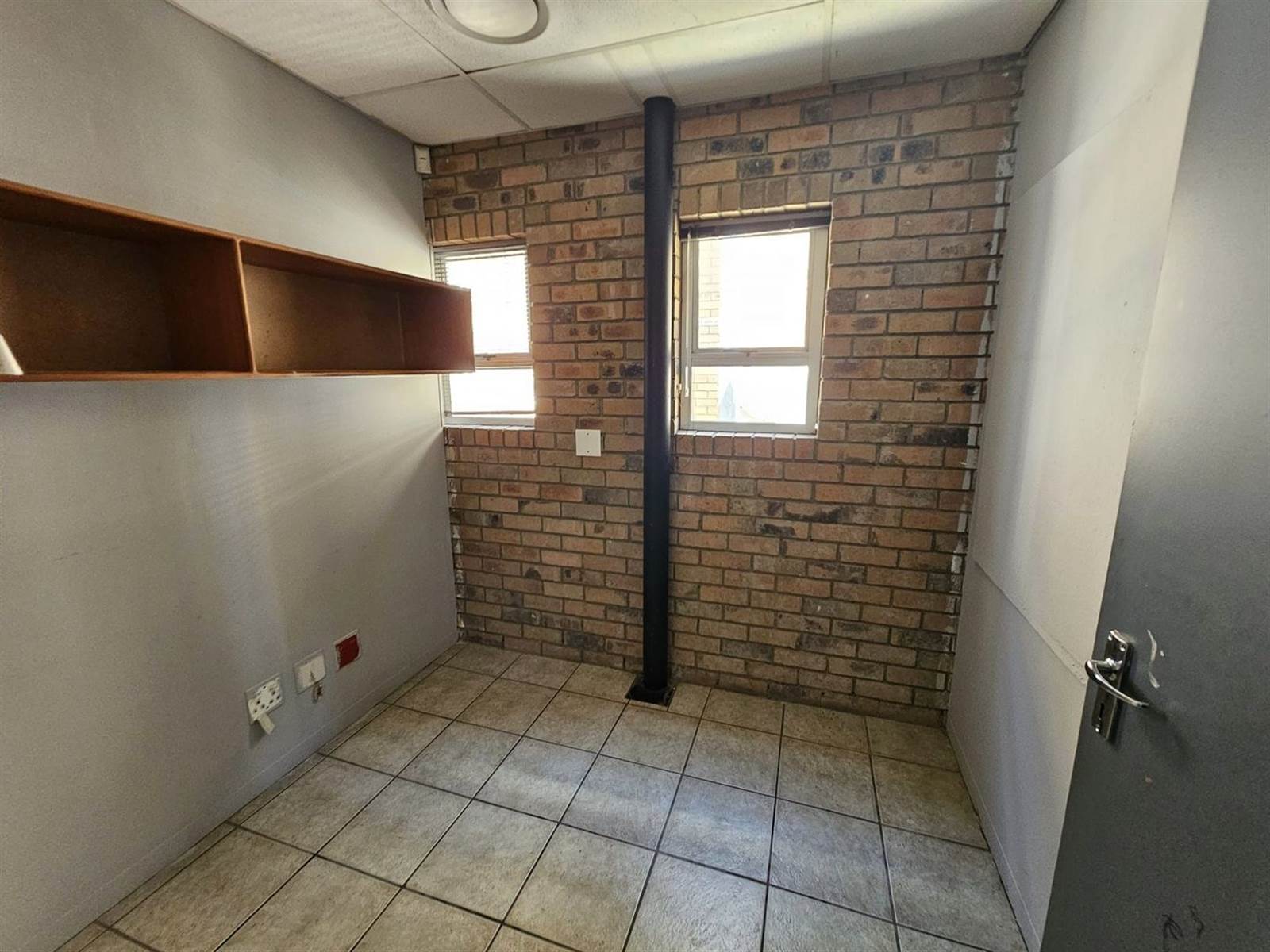 217.1  m² Commercial space in Secunda photo number 14