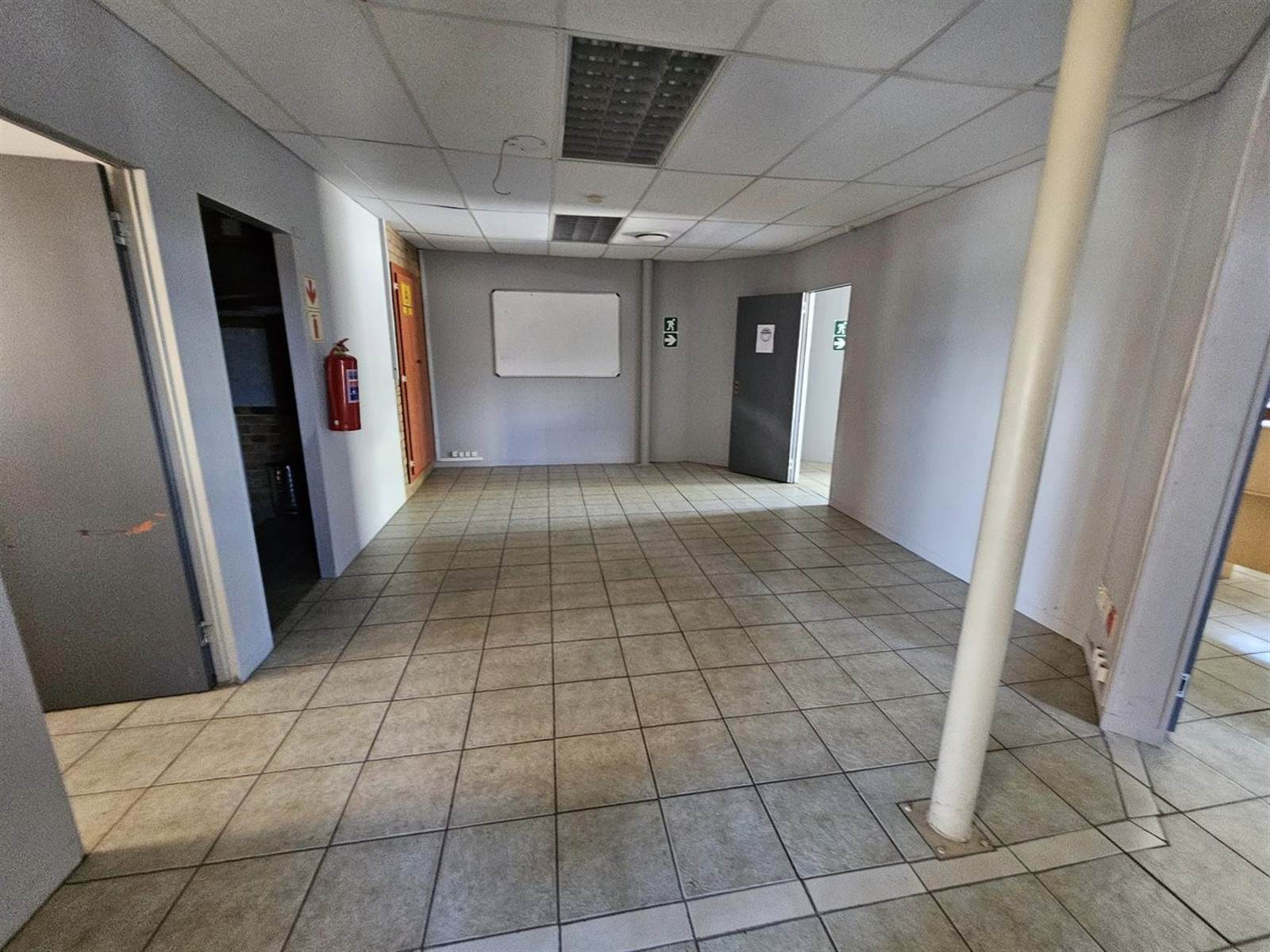 217.1  m² Commercial space in Secunda photo number 11