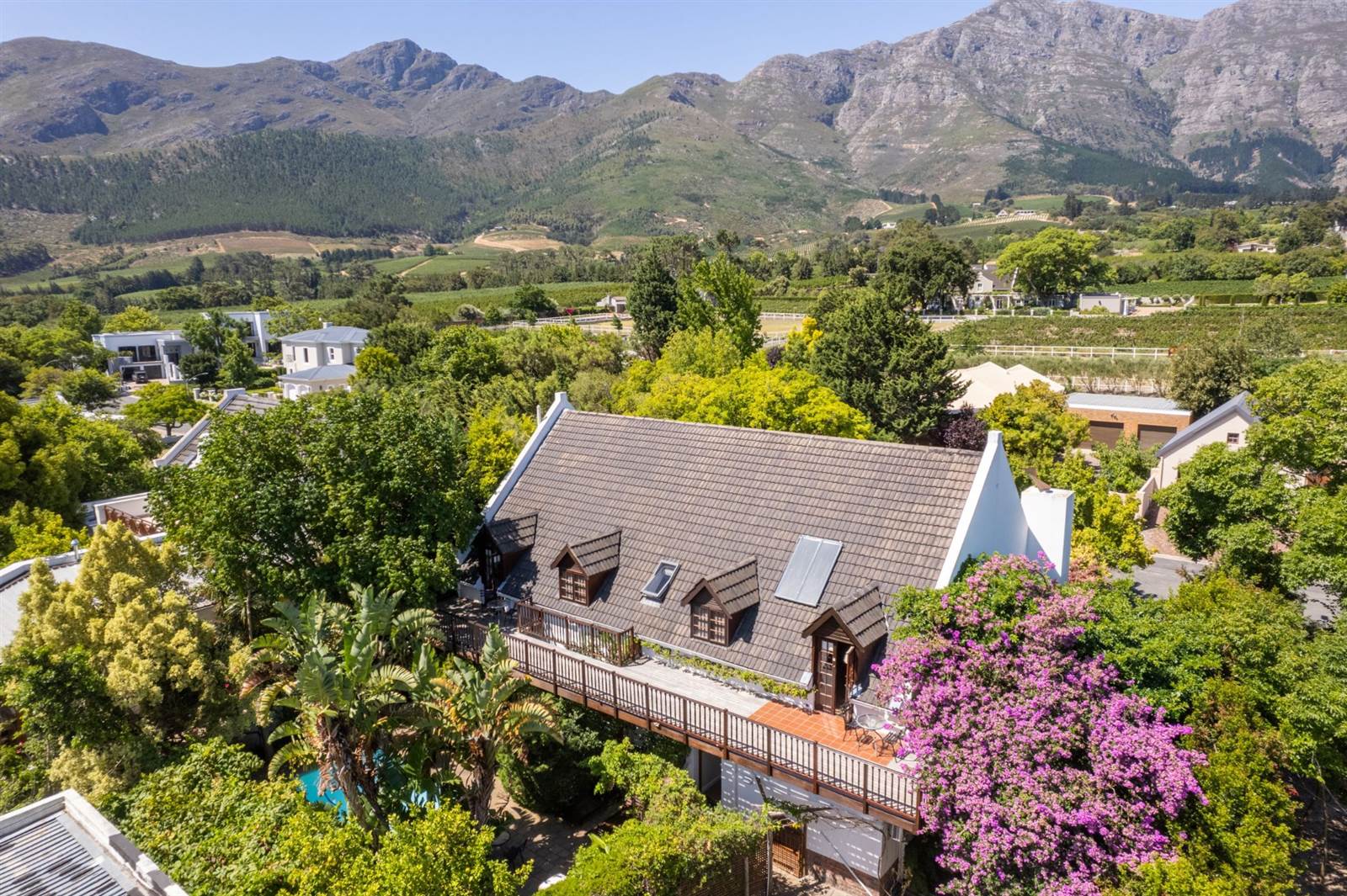 7 Bed House in Franschhoek photo number 1