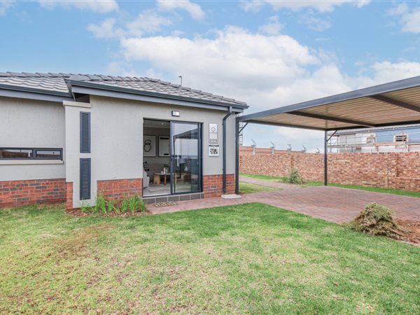 3 Bedroom House 3 Bedroom House