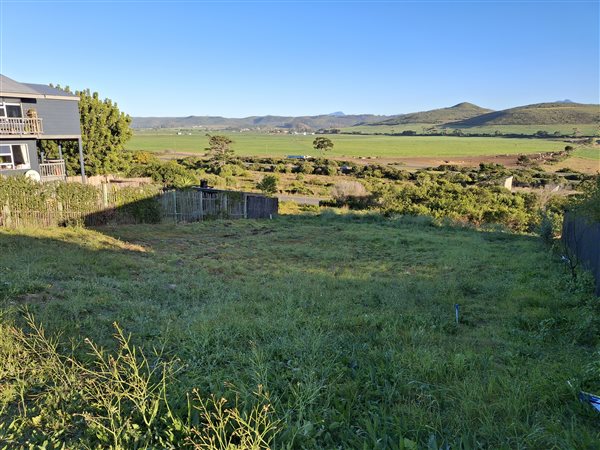 576 m² Land