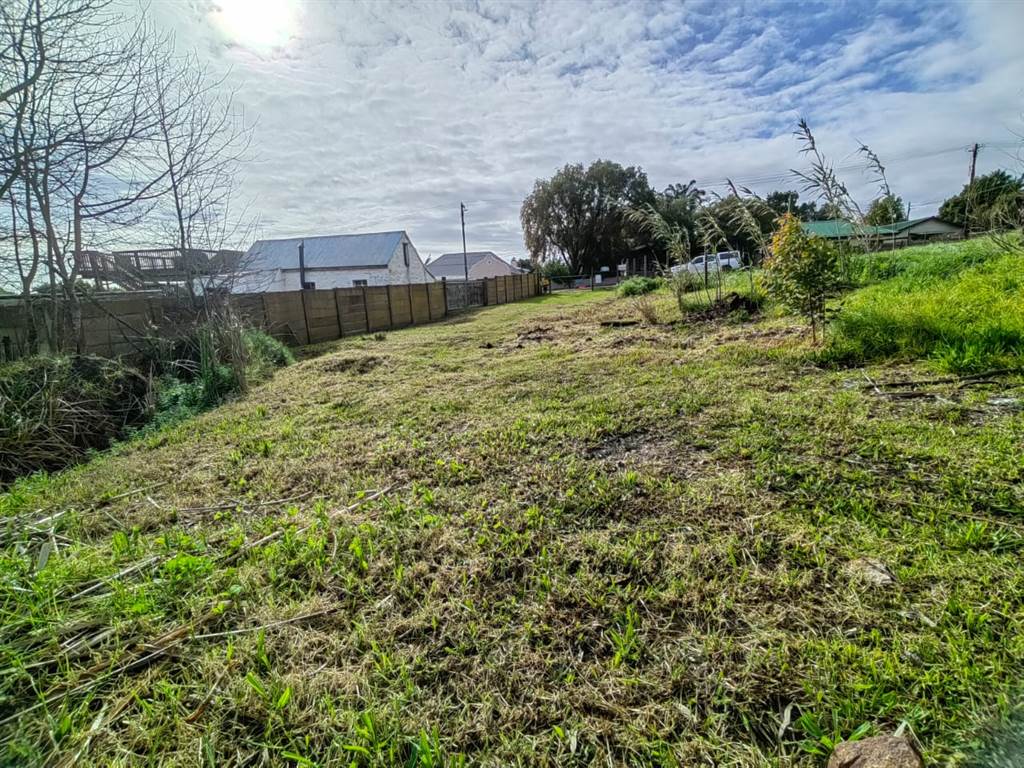 1537 m² Land available in Albertinia photo number 6