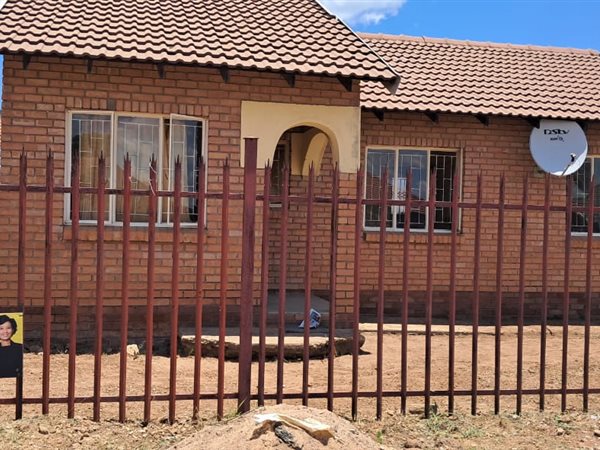3 Bedroom House 3 Bedroom House