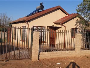 2 Bed House in Soshanguve B