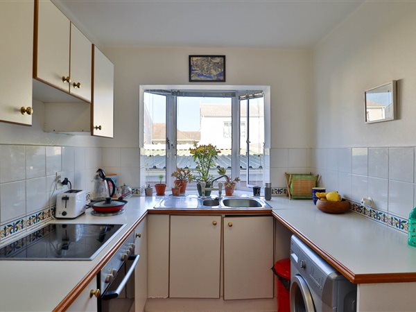 2 Bed Townhouse in Kenilworth