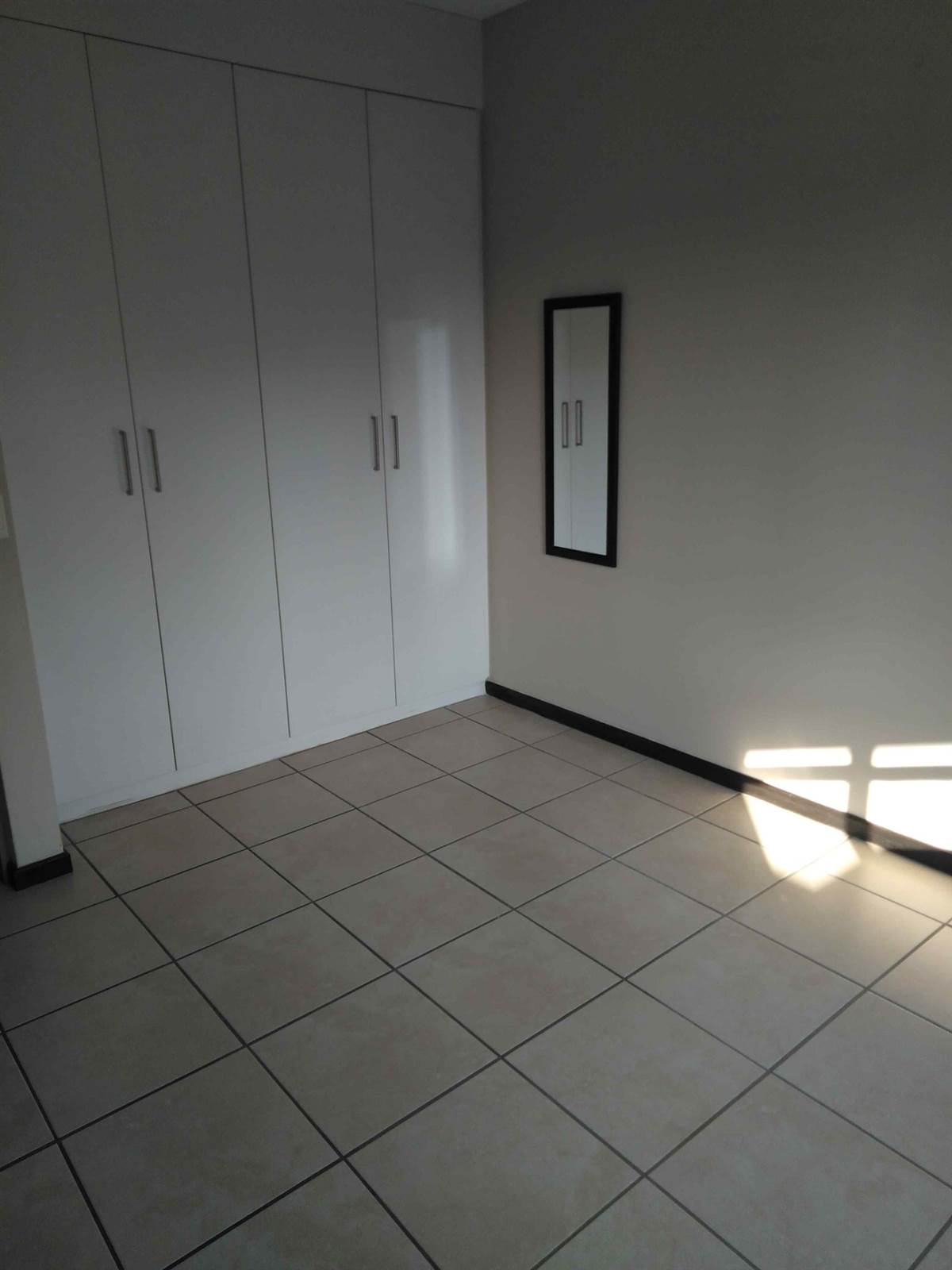 1 Bed Apartment in Lonehill photo number 22