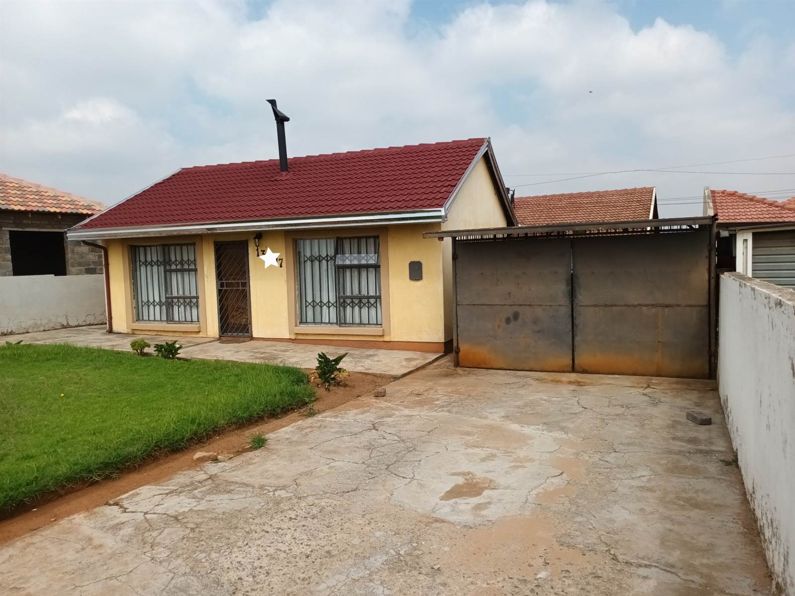 2 Bed Cluster in Kwa Thema photo number 4