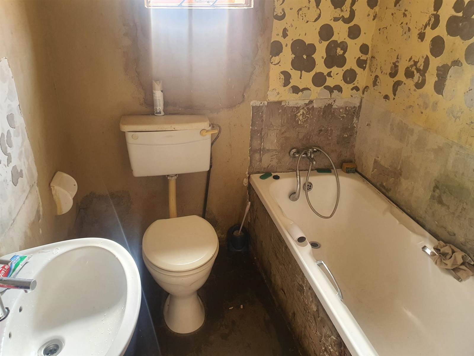 3 Bed House in Mamelodi East photo number 14