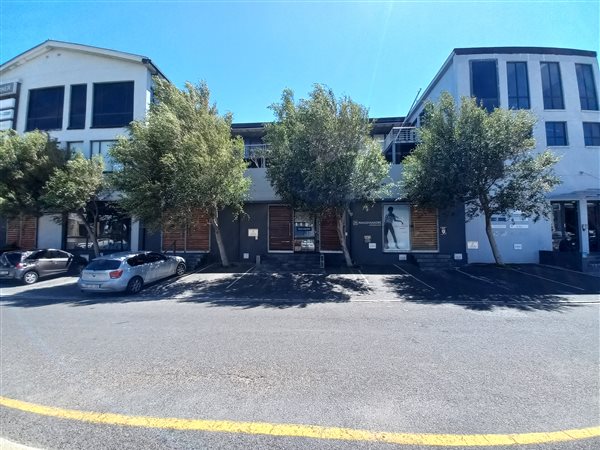 150  m² Commercial space in Salt River