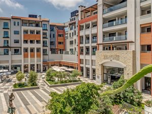 Apartment in Steyn City