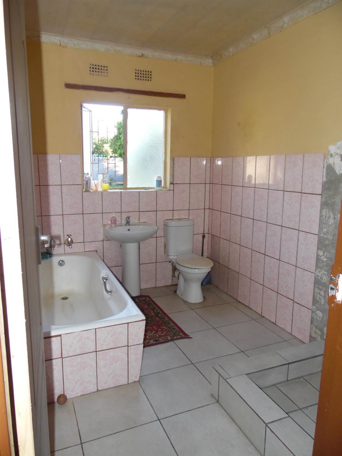 3 Bed House in Riebeeckstad photo number 12