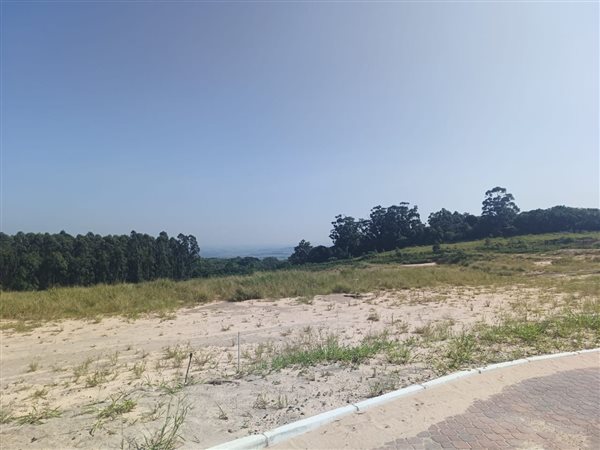 495 m² Land available in Sheffield Beach