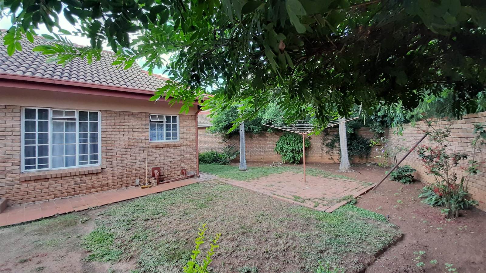 2 Bed House in Mookgophong (Naboomspruit) photo number 23