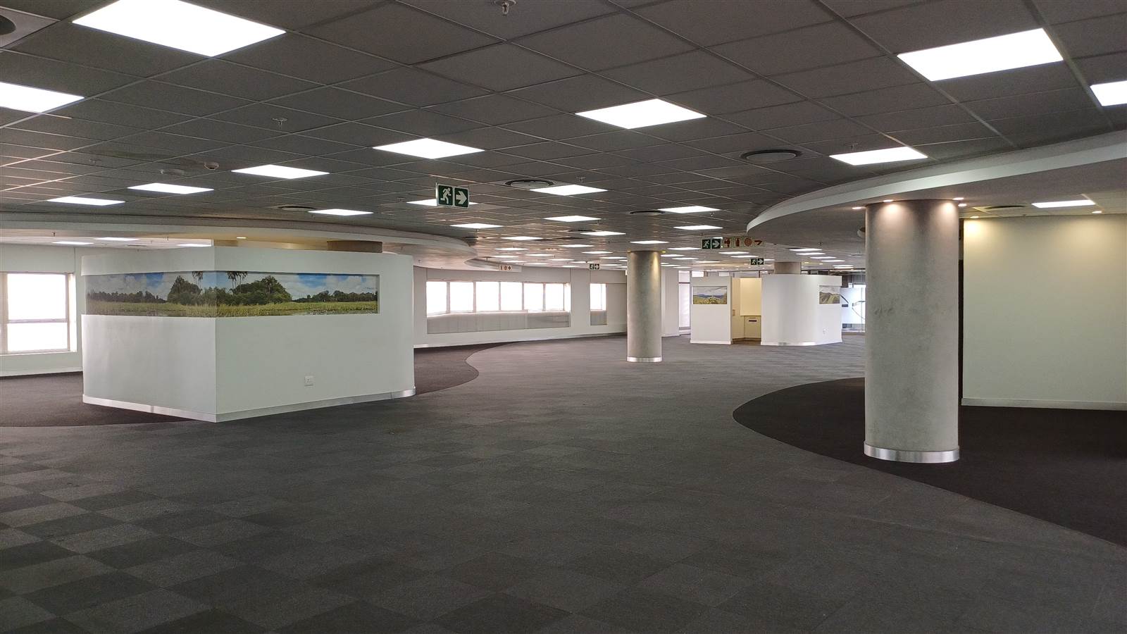 1602  m² Commercial space in Sandown photo number 14