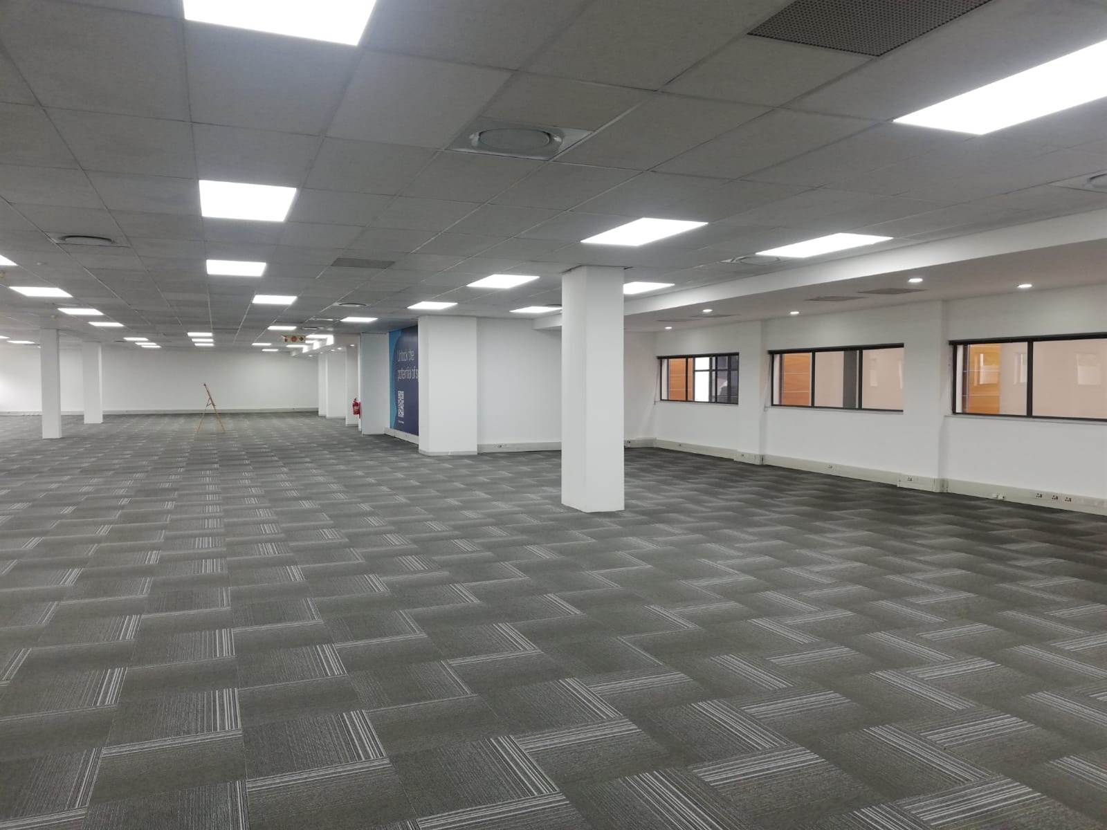 697  m² Commercial space in Rivonia photo number 12