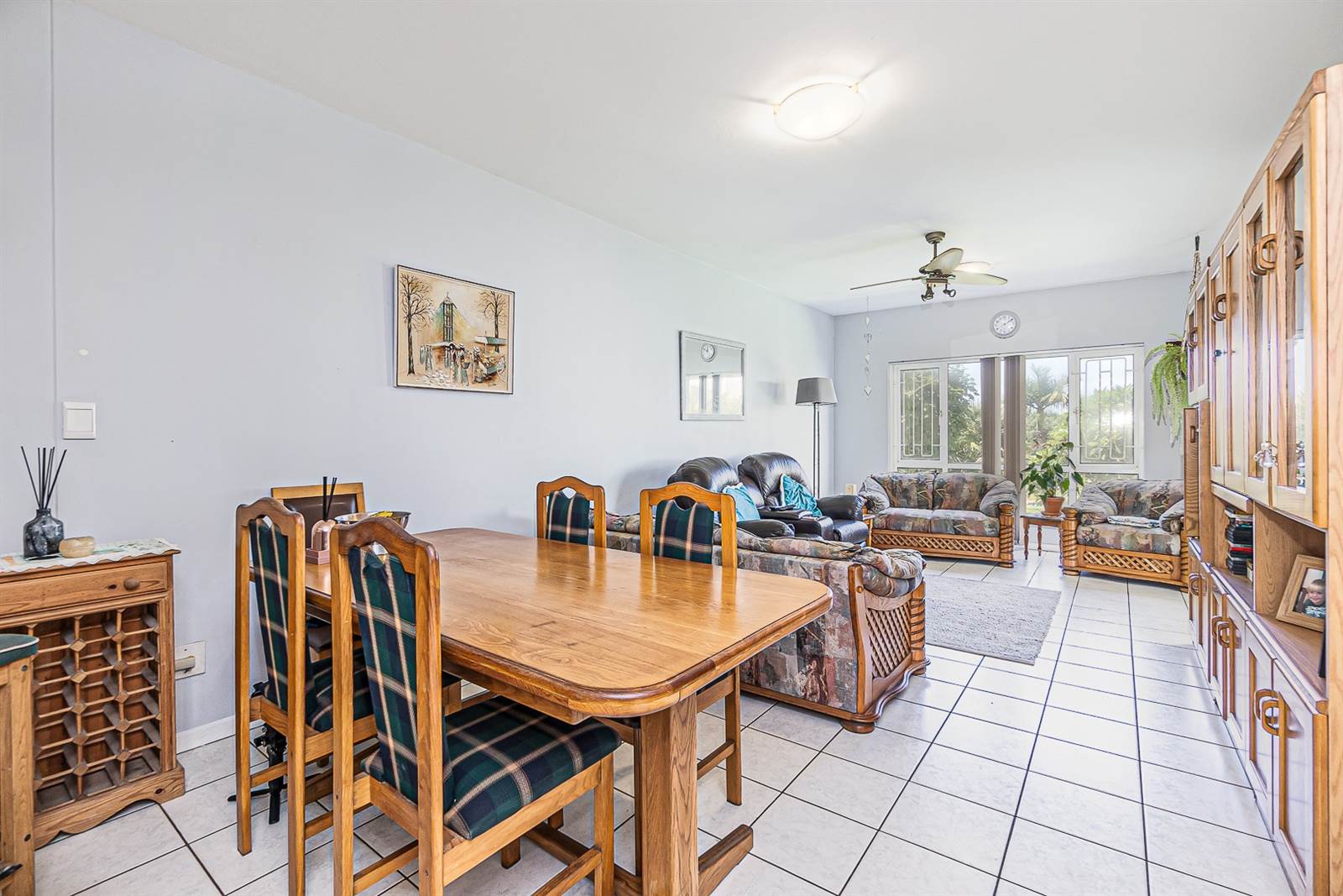 3 Bed Townhouse in Doonside photo number 8