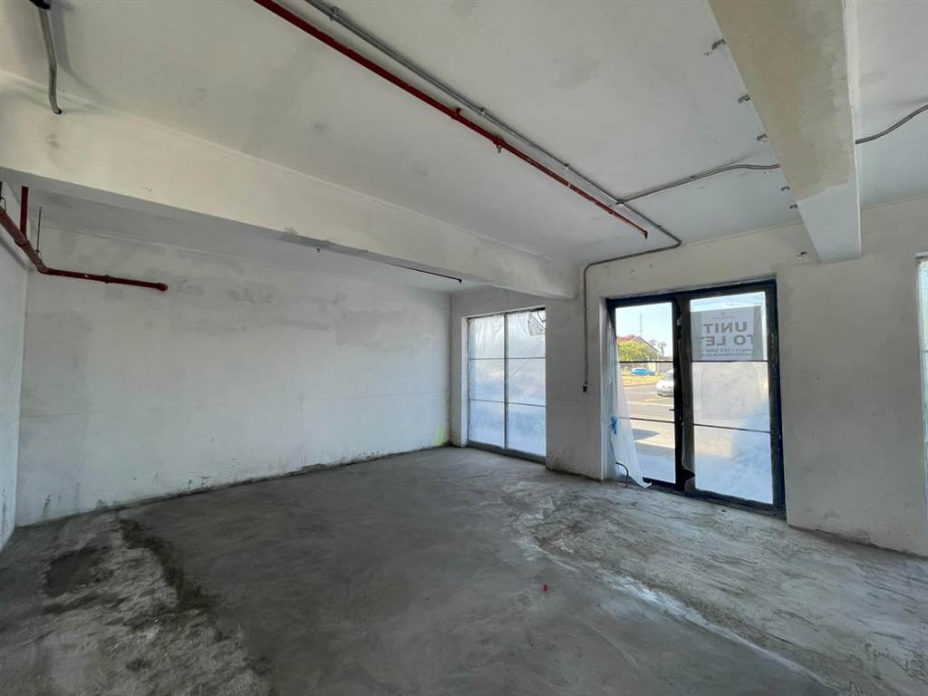 85  m² Commercial space in Ndabeni photo number 9