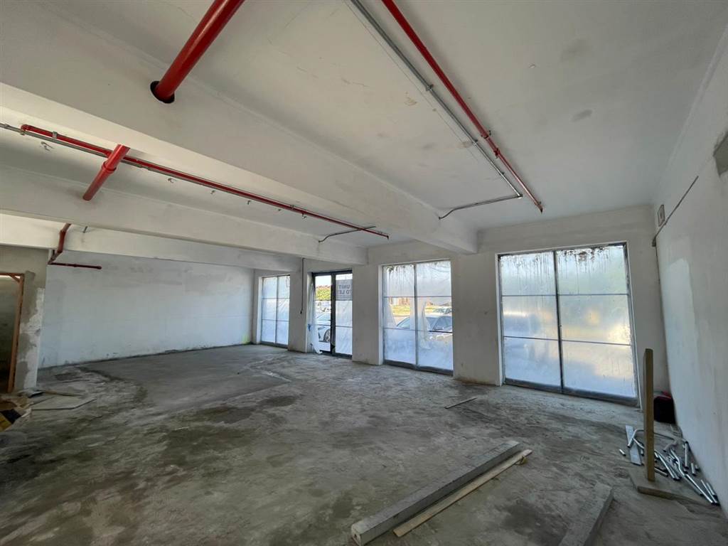 85  m² Commercial space in Ndabeni photo number 4