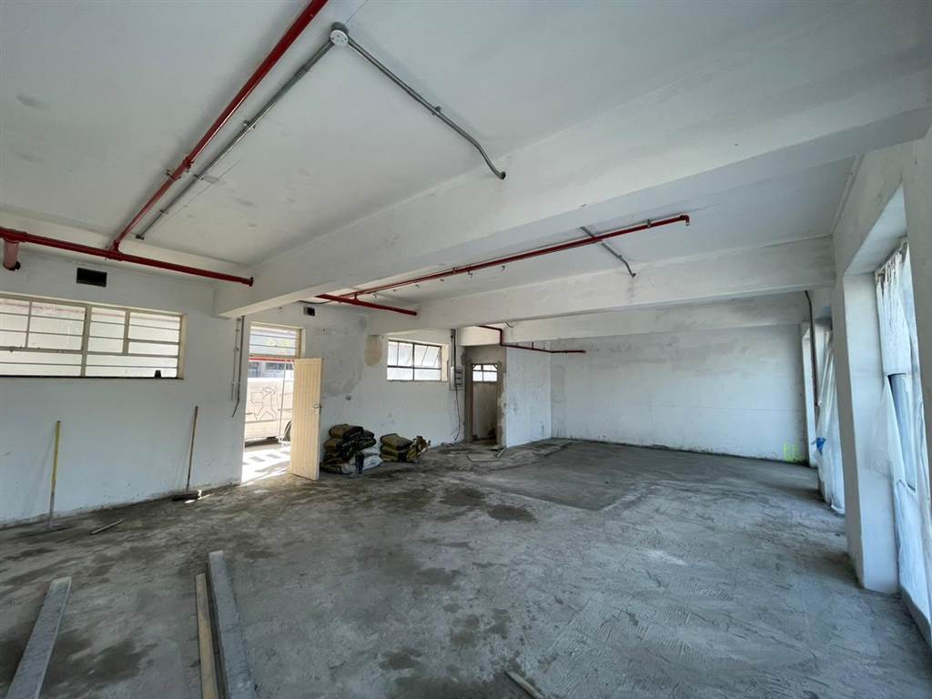 85  m² Commercial space in Ndabeni photo number 5