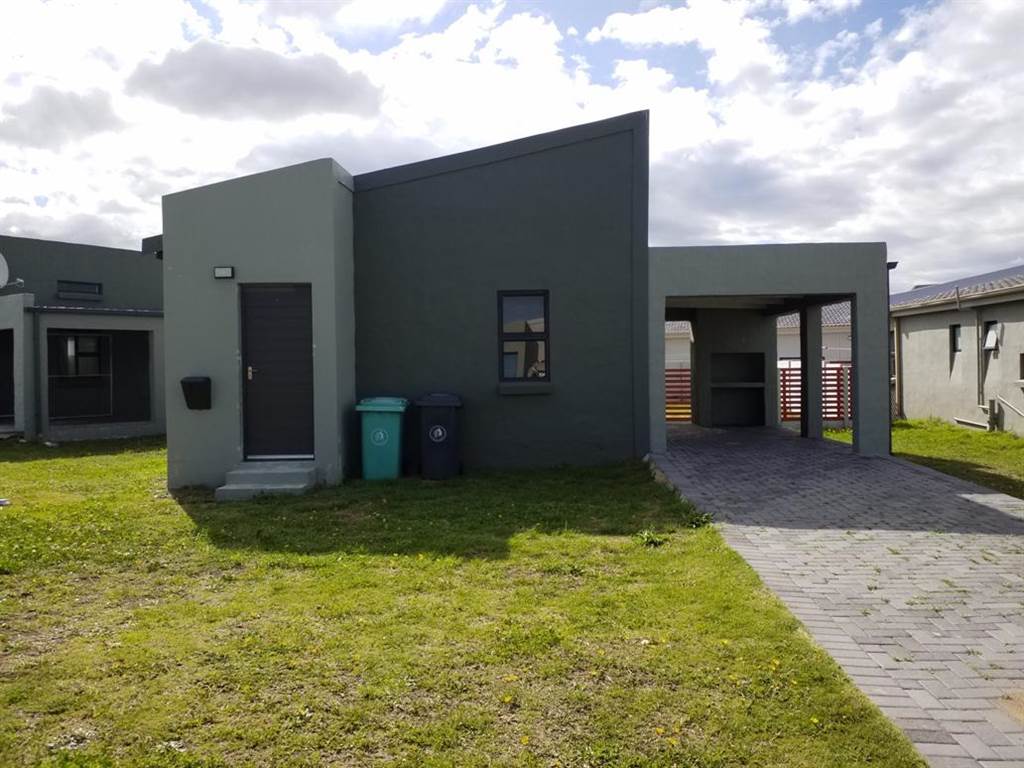 2 Bed Simplex in Parsons Vlei photo number 1