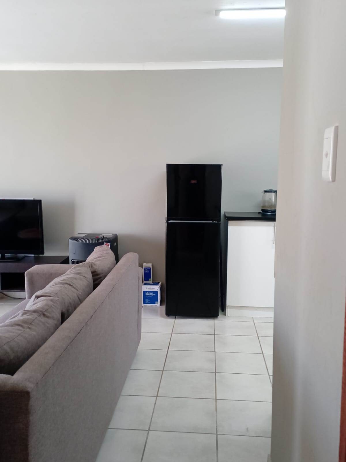 2 Bed House in Pacaltsdorp photo number 11