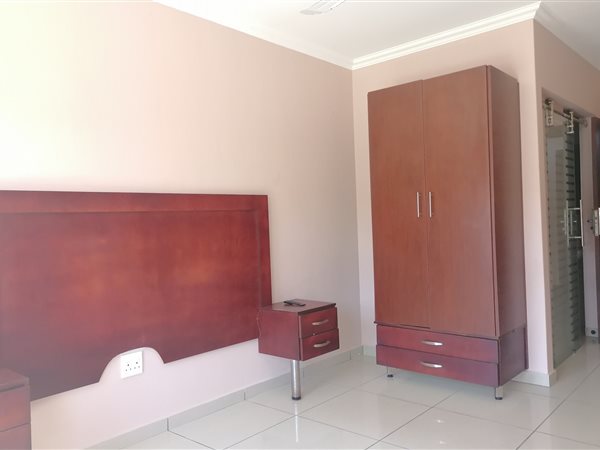 1 Bed Apartment