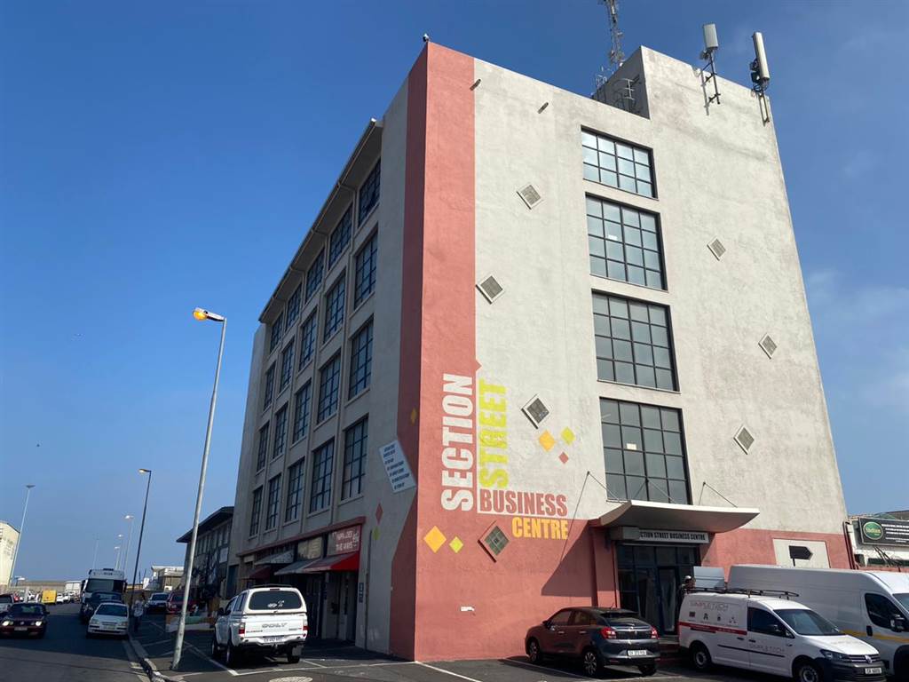 482  m² Industrial space in Paarden Eiland photo number 2